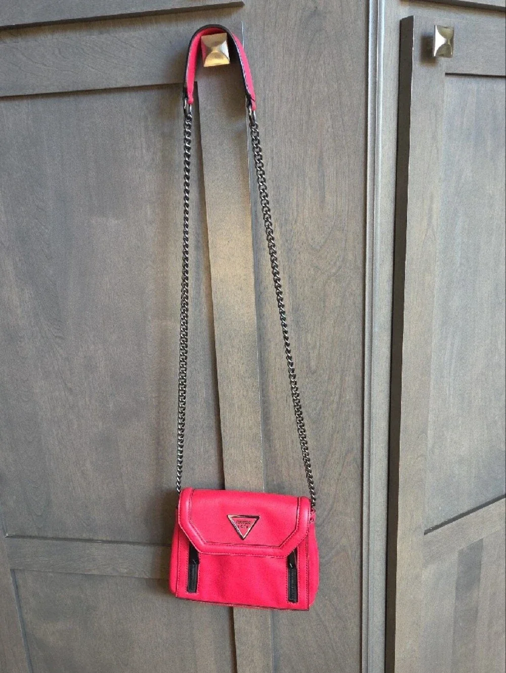 GUESS Hot Red Chain Crossbody Bag